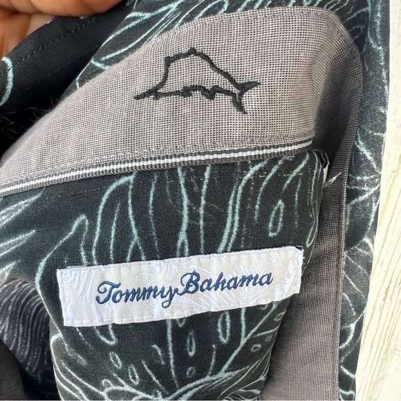 NWT Tommy Bahama 100% Silk Mens S Shirt Casual Button Down Short Sleeve Tropical - Picture 4 of 12